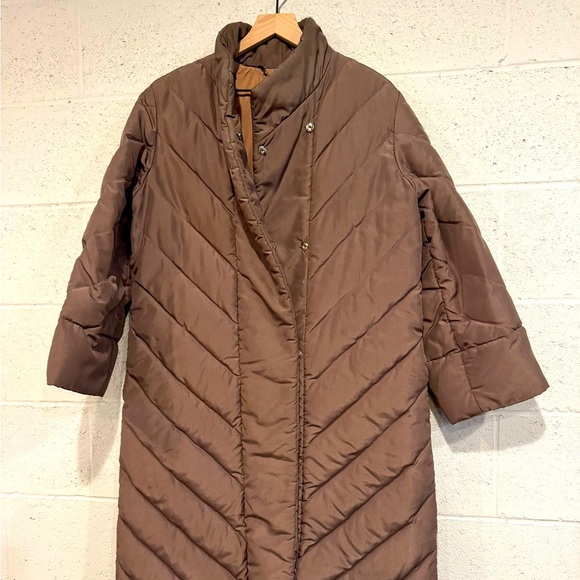 bill blass Jackets & Blazers - 🐻 Vintage BILL BLASS long puffer coat | size 10